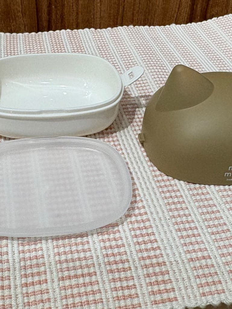 YUKOさんの「212 KITCHEN STORE｜にゃお ねこみみおにぎりケース BE」を使ったコーディネート
