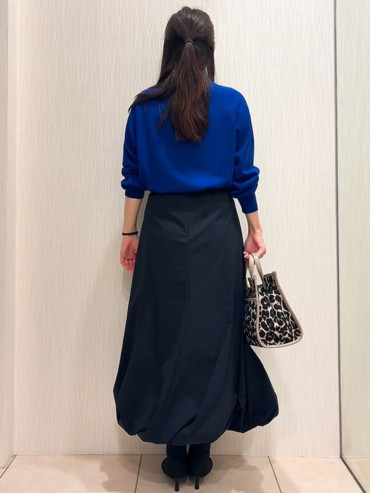SAHOさんの「UNTITLED｜【ストレッチ素材/撥水加工】バルーンスカート」を使ったコーディネート