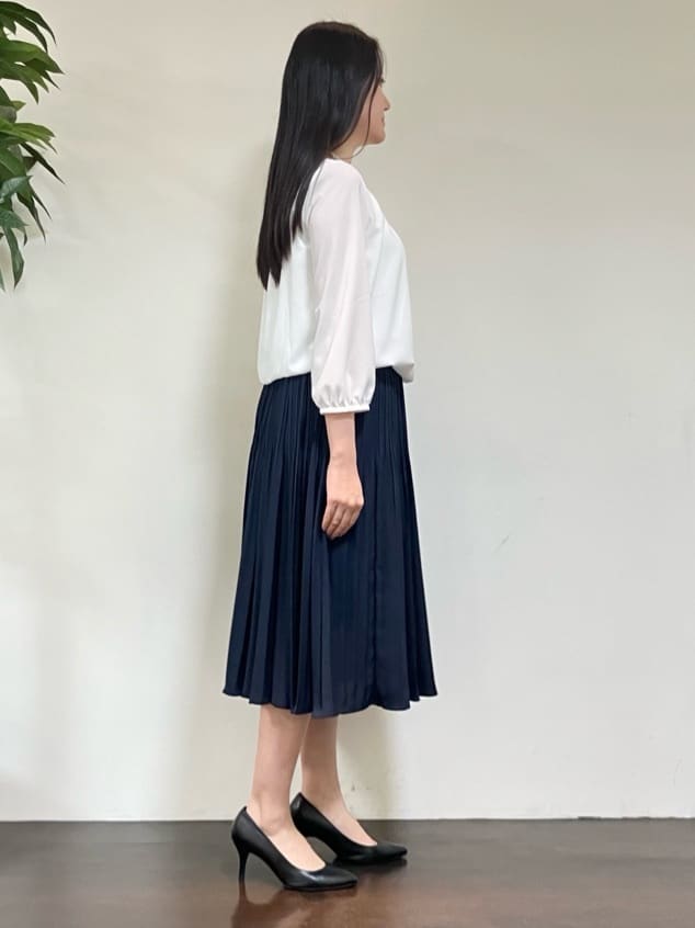 カレンさんの「UNTITLED｜【仕事着/スーツ】ファンシーツイード ジャケット」を使ったコーディネート
