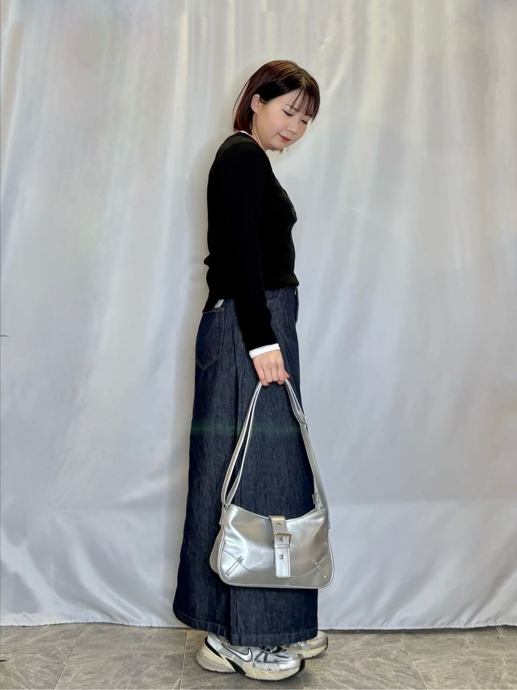 ネリさんの「SHOO･LA･RUE｜【SHOO・LA・RUE DENIM】シンプルだから使いやすい Aラインスカート」を使ったコーディネート