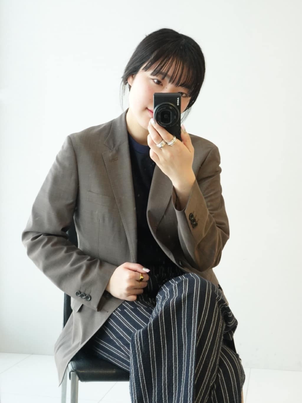 Akutagawaさんの「TAKEO KIKUCHI｜ワンストローク刺繍 半袖 Tシャツ」を使ったコーディネート