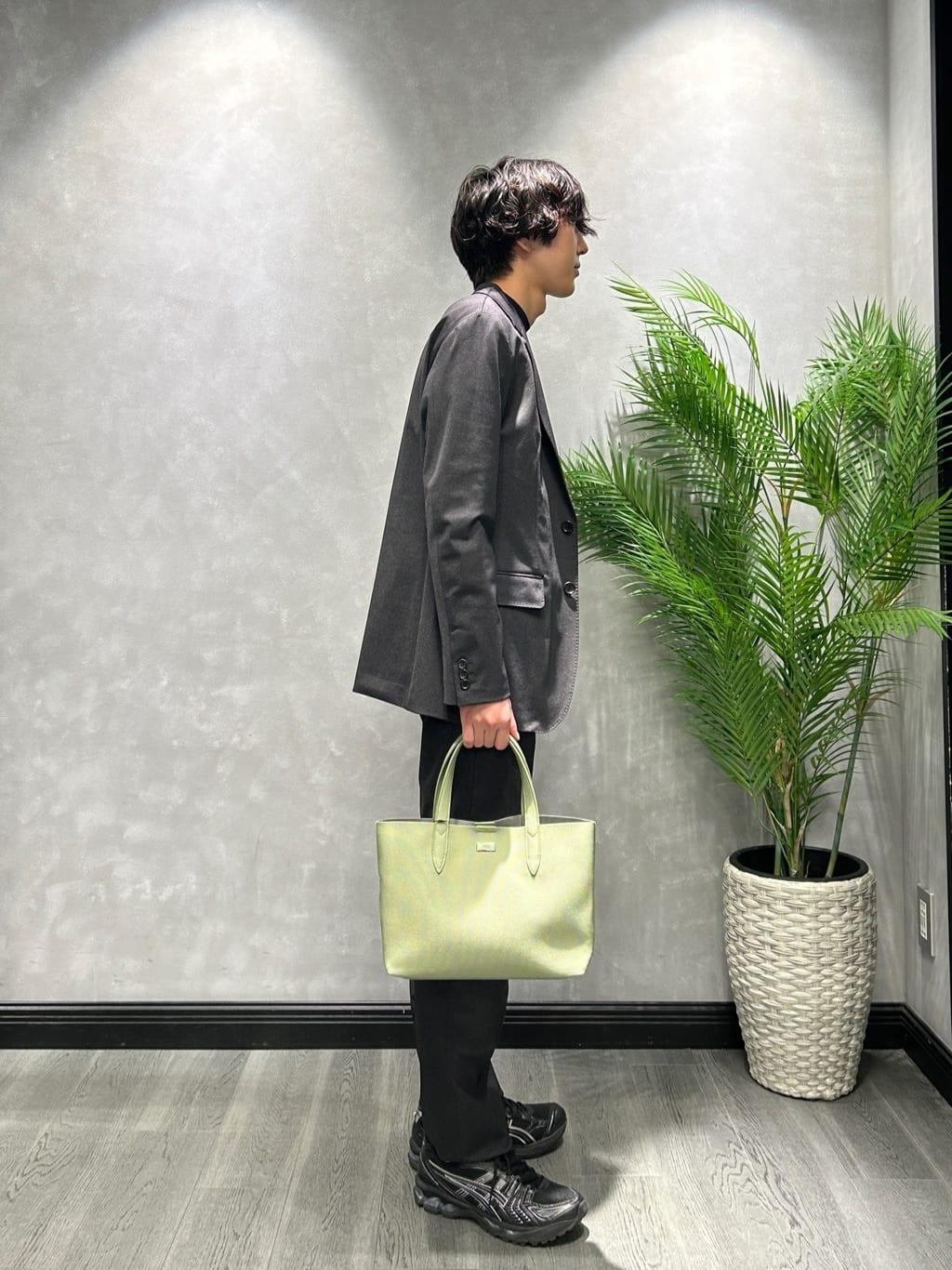 ruiさんの「TAKEO KIKUCHI｜【360&deg;ストレッチ／軽量】None Of Stress ライト ジャケット（セットアップ対応）」を使ったコーディネート