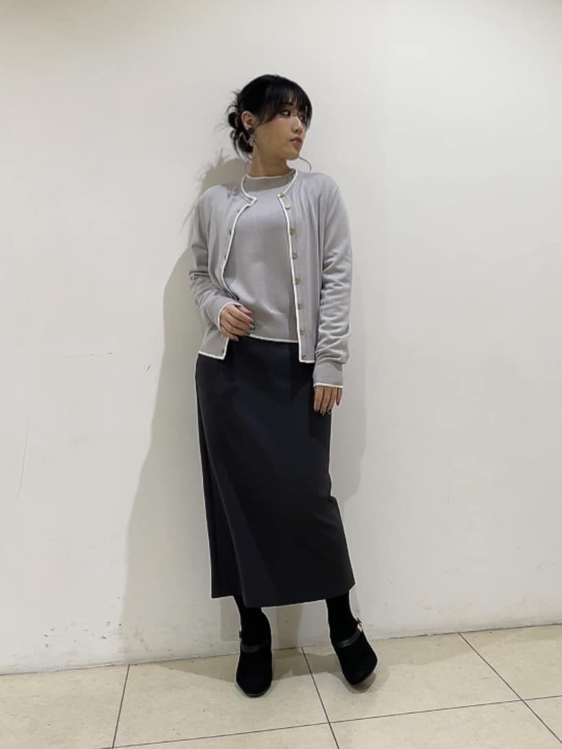 watanabeさんの「UNTITLED｜【アンサンブル可/洗える】ウォームスパン カーディガン」を使ったコーディネート