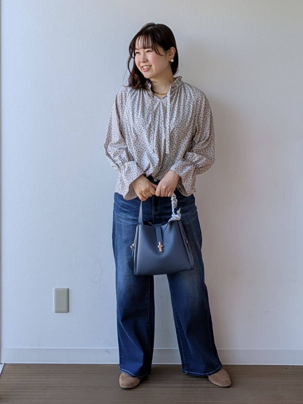なみきさんの「UNTITLED｜◆【洗える/セットアップ可】ランダムドットブラウス」を使ったコーディネート
