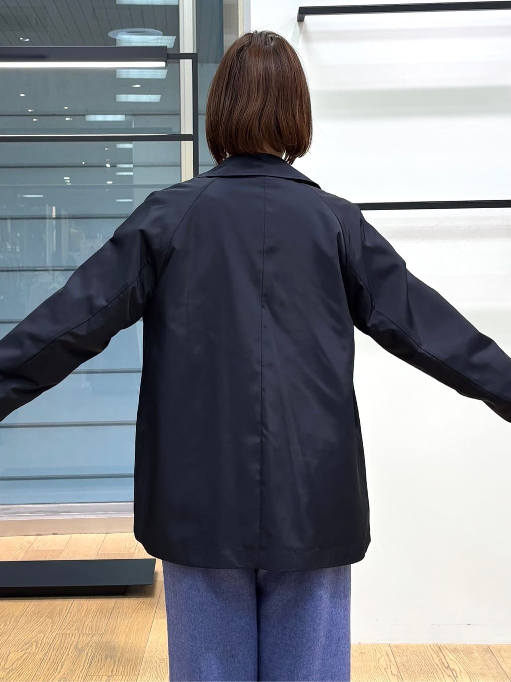asamiさんの「INDIVI｜【褒められパンツ／ウール混】ウォームウール ワイドパンツ」を使ったコーディネート
