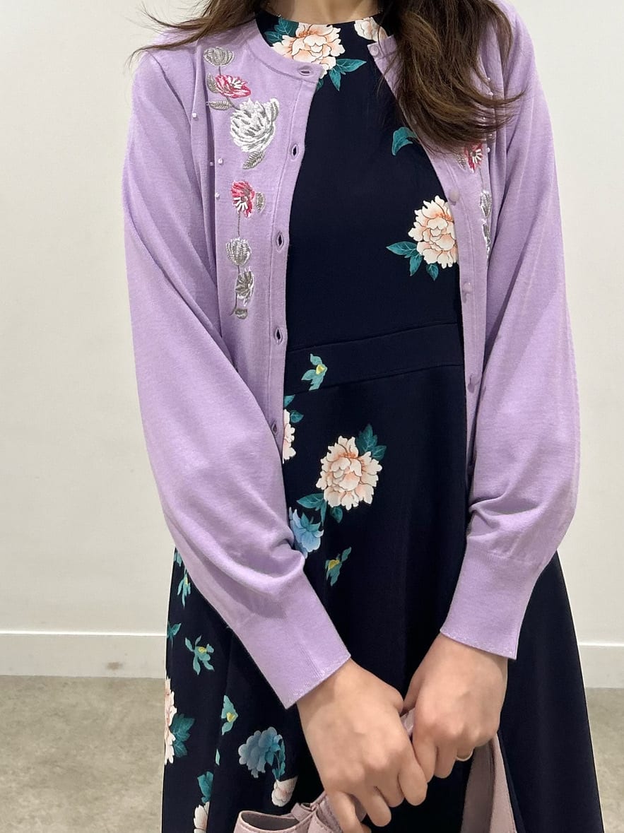 hayaseさんの「SunaUna｜【SS～Lサイズ展開／フラワー刺繍】クラフトカーディガン」を使ったコーディネート