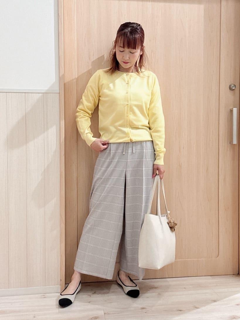 モカさんの「SHOO･LA･RUE｜【洗濯機可/S-LL/アンサンブル可】結局、シンプル クルーネックニット」を使ったコーディネート
