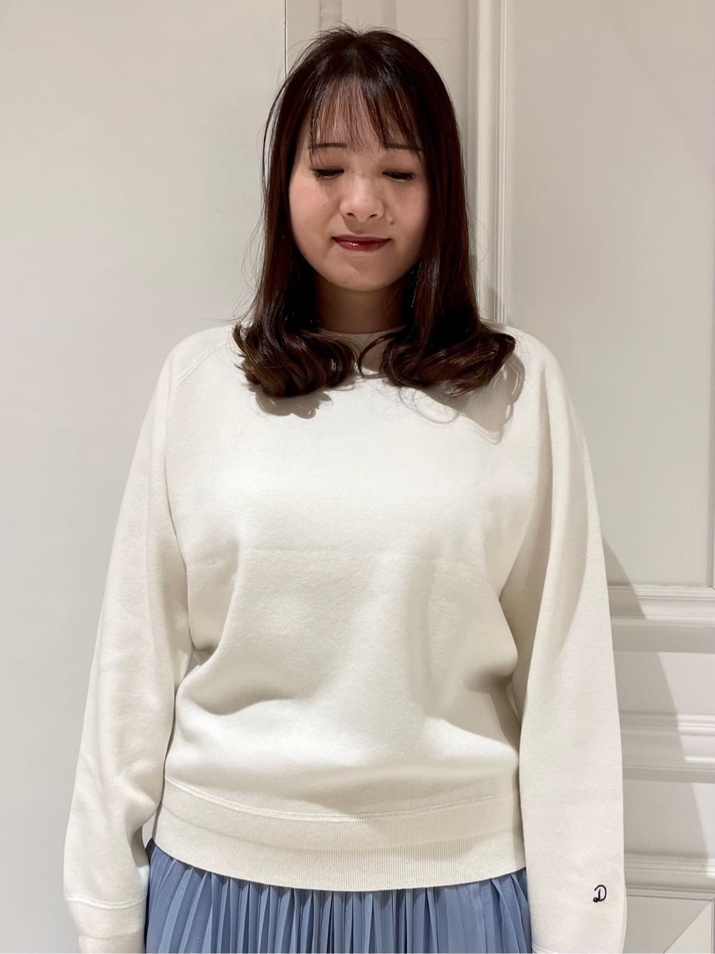 minowaさんの「DRESSTERIOR｜ウォッシャブルブライトシアープリーツスカート」を使ったコーディネート
