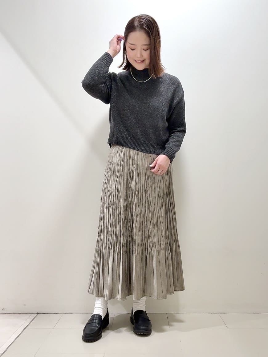 YUIさんの「UNTITLED｜【はっ水機能/フード取り外し可】ミディダウンコート」を使ったコーディネート
