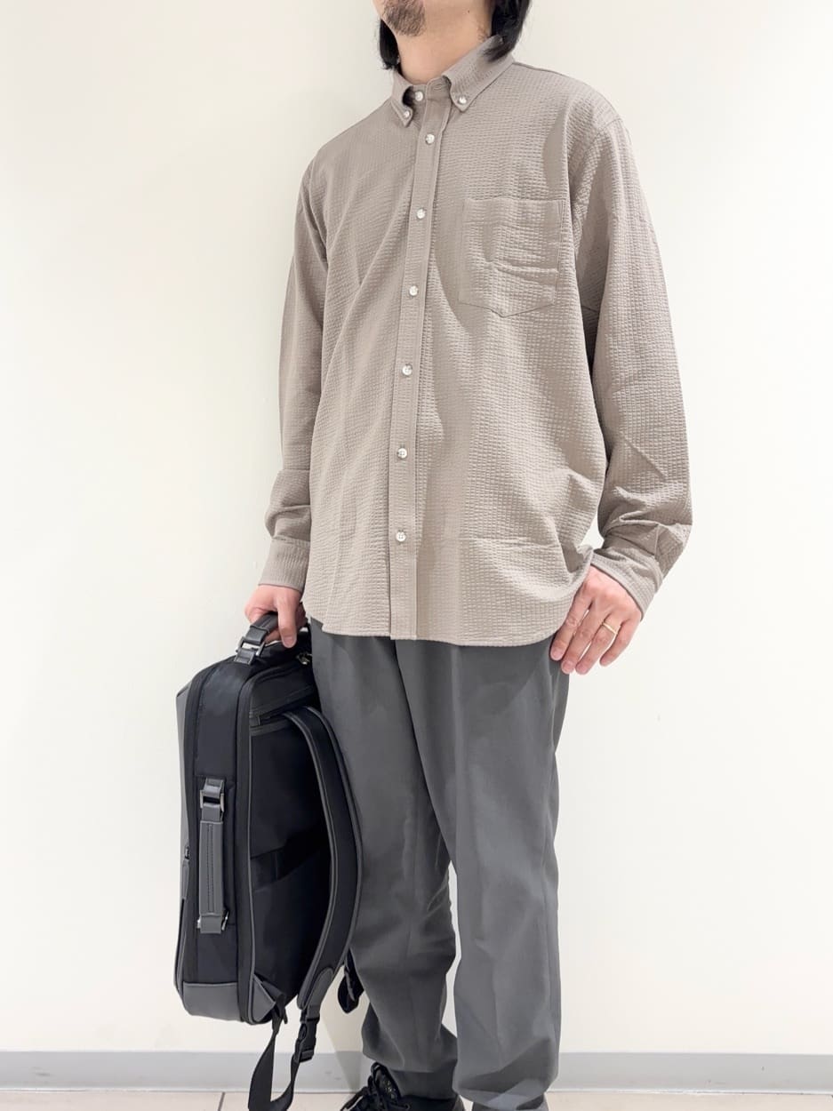 及川さんの「TAKEO KIKUCHI｜【Mono Max掲載】CORDLEY（R）2WAYバッグ」を使ったコーディネート