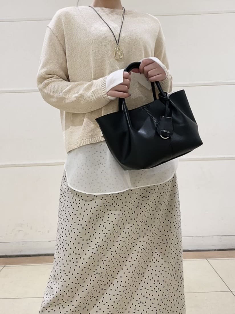 watanabeさんの「UNTITLED｜◆【洗える/光沢感】ファンシーヤーンニット」を使ったコーディネート