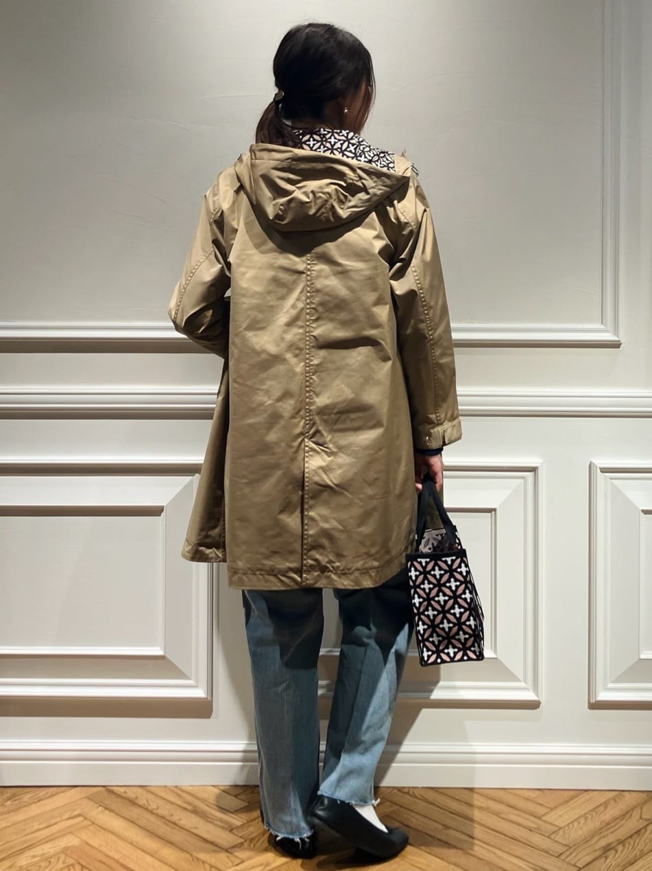 TSUKUIさんの「DRESSTERIOR｜【ウォッシャブル/撥水素材】撥水フーテッドツイルコート」を使ったコーディネート