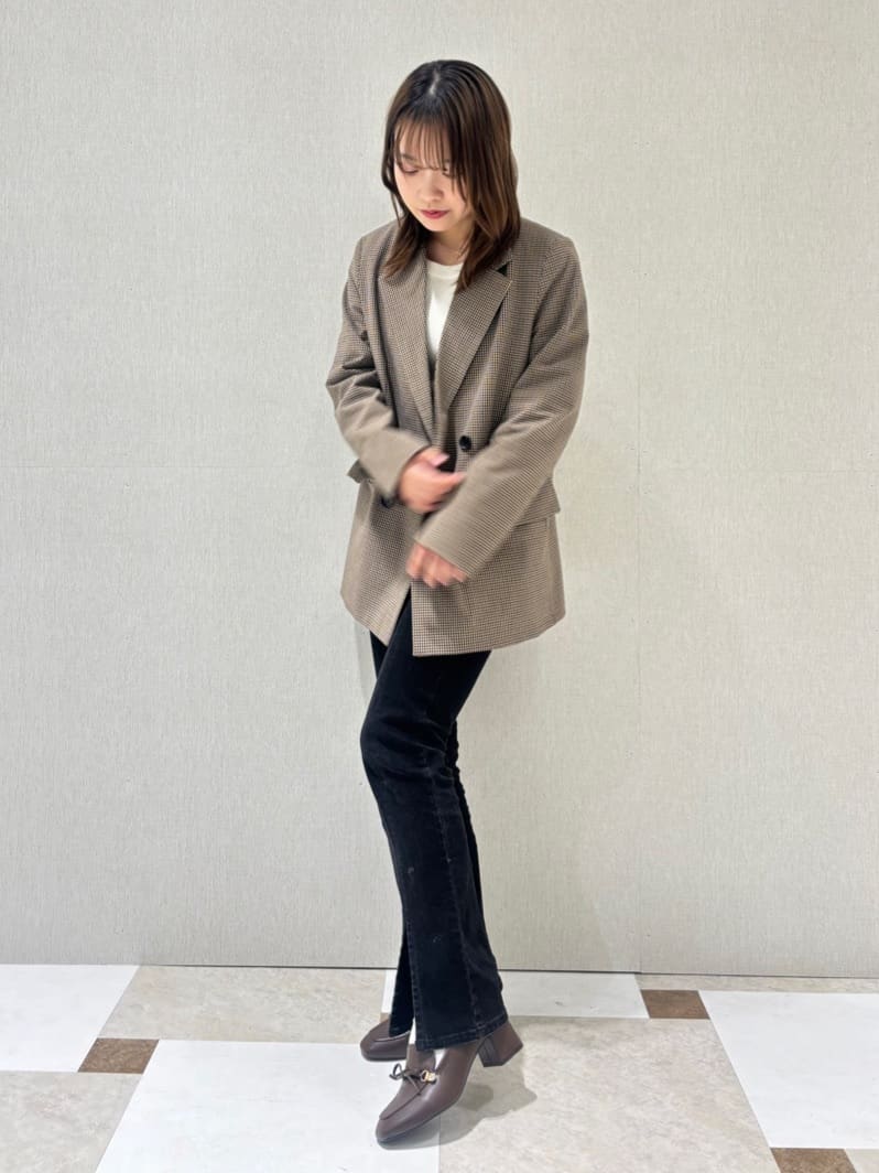 せらら⭐️さんの「ESPERANZA｜ビジュー付リボンローファー」を使ったコーディネート