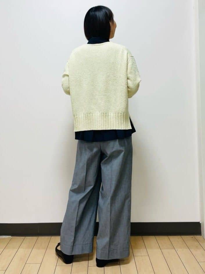 Riiさんの「Reflect｜【レイヤードにおすすめ◎】ロング丈リラクシーニット」を使ったコーディネート