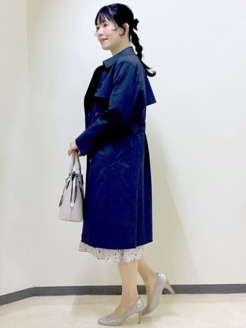  beni_gingerさんの「Reflect｜【セレモニー／通勤／おでかけに◎】フラワープリントボウタイワンピース」を使ったコーディネート