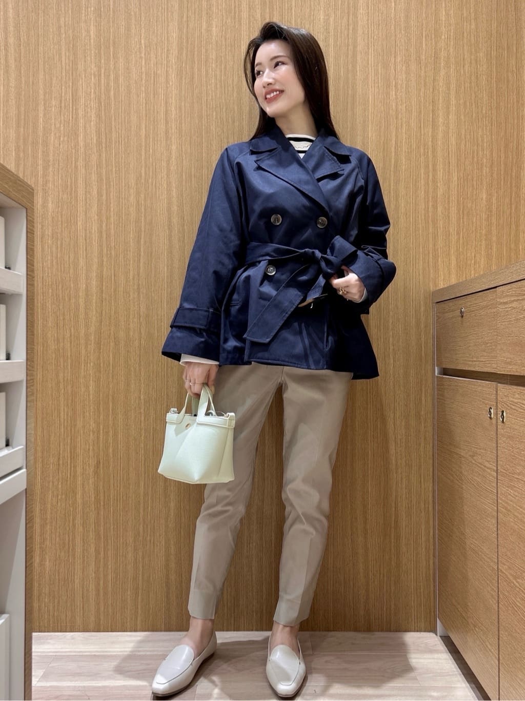 maiさんの「OPAQUE.CLIP｜ミドルトレンチコート【洗濯機OK】」を使ったコーディネート
