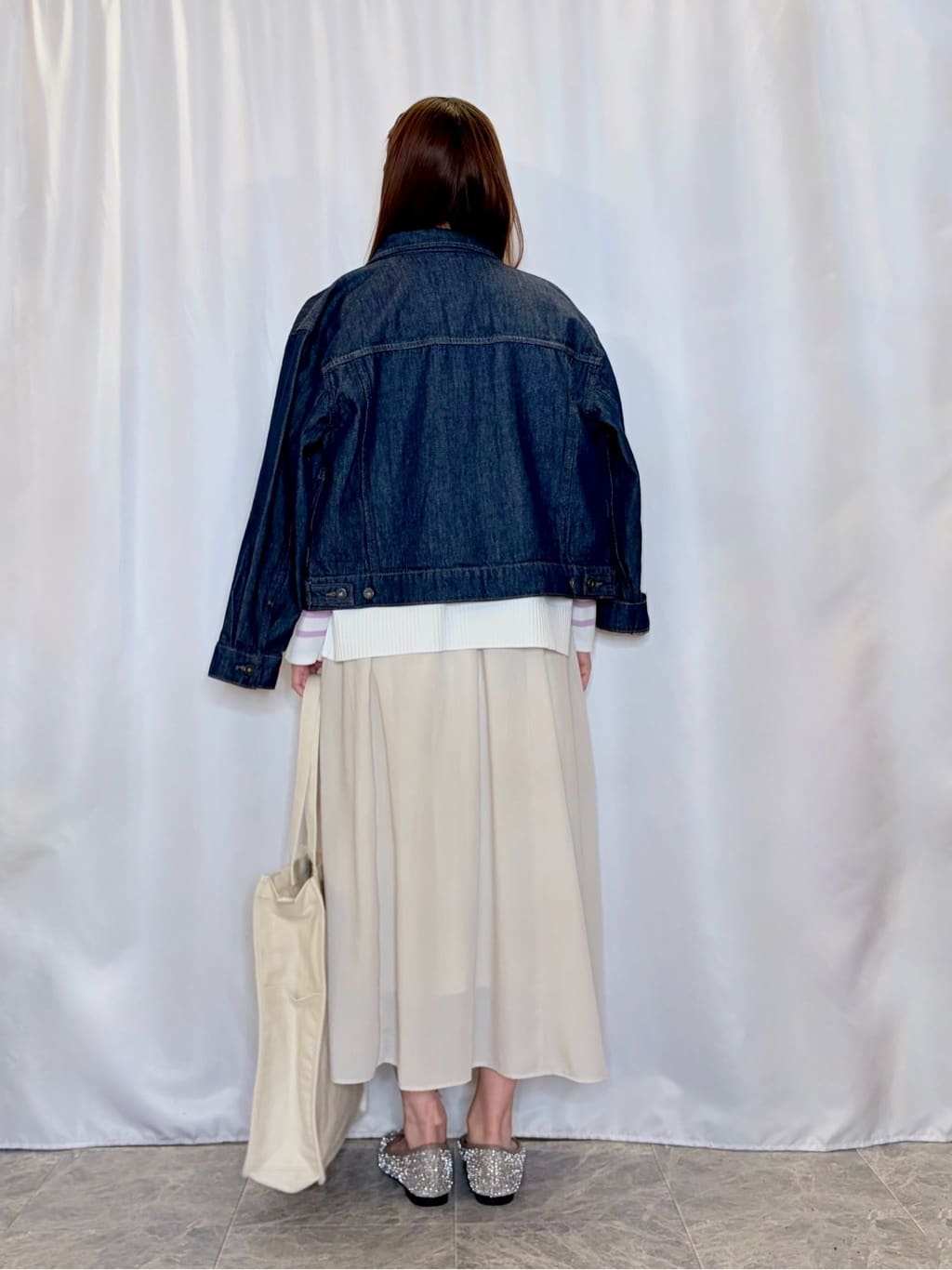 おうめさんの「SHOO･LA･RUE｜【SHOO・LA・RUE DENIM】羽織るだけでこなれる　オーバーサイズデニムジャケット」を使ったコーディネート