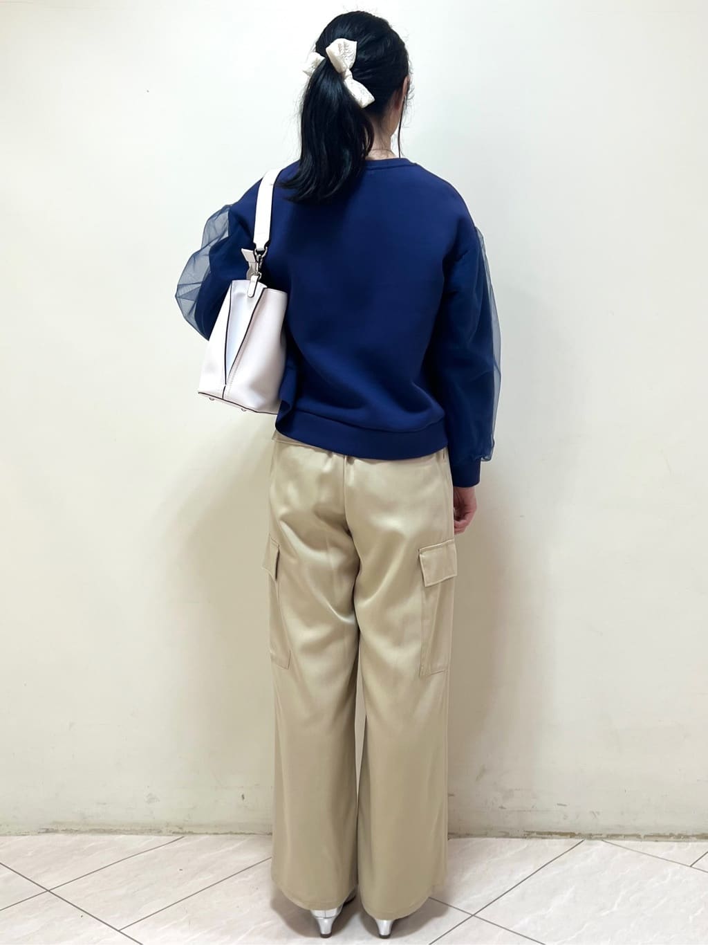 yanaさんの「Reflect｜チュールレイヤードスリーブプルオーバー」を使ったコーディネート