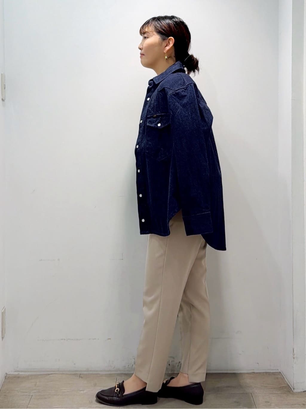 sumicaさんの「OPAQUE.CLIP｜【Lee別注】ウエスタンシャツデニムジャケット【洗濯機OK】」を使ったコーディネート
