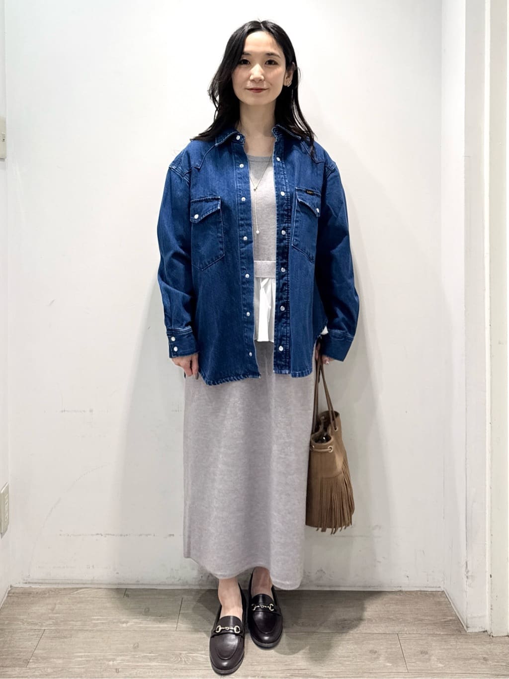 yuicciさんの「OPAQUE.CLIP｜【Lee別注】ウエスタンシャツデニムジャケット【洗濯機OK】」を使ったコーディネート