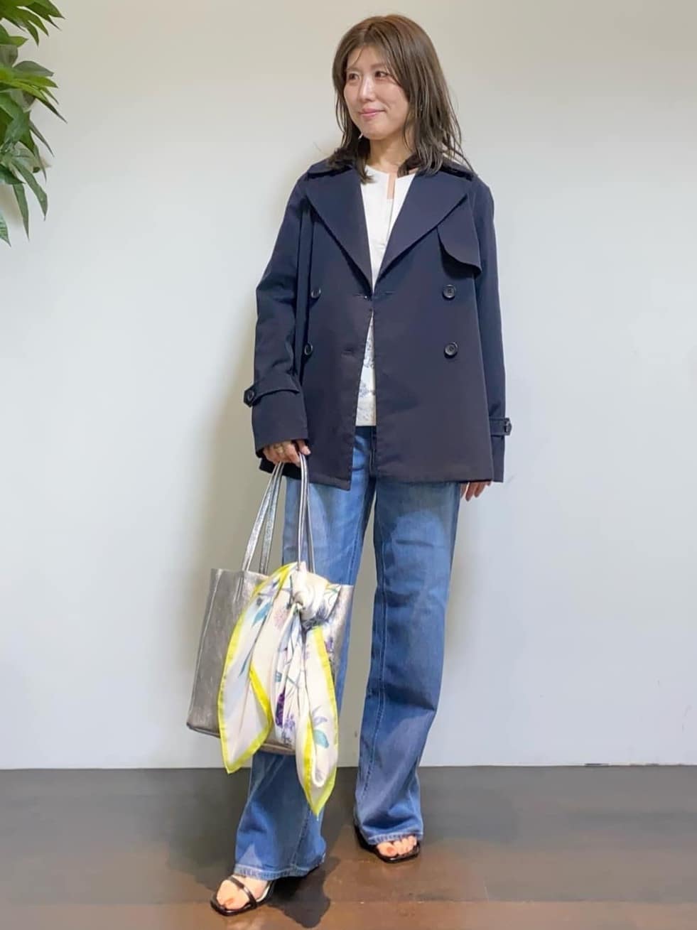 tomoさんの「UNTITLED｜【Healthy DENIM】別注Quiche（キッシュ）セミフレアデニム」を使ったコーディネート