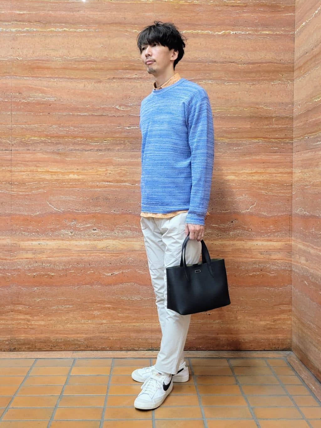 piroyaさんの「TAKEO KIKUCHI｜【洗える】カラースプリングニット」を使ったコーディネート