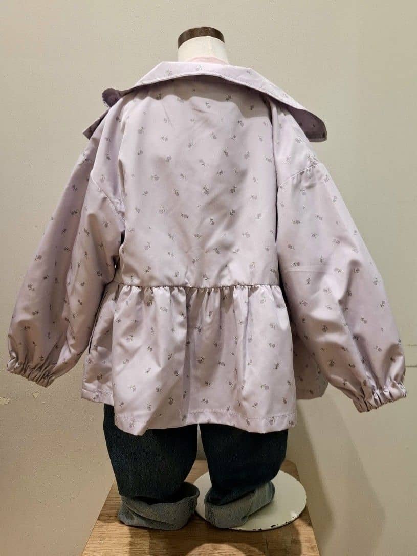 haruさんの「SHOO･LA･RUE｜【100-150cm/選べる2柄】プリントアソート裾ラウンドロンT」を使ったコーディネート
