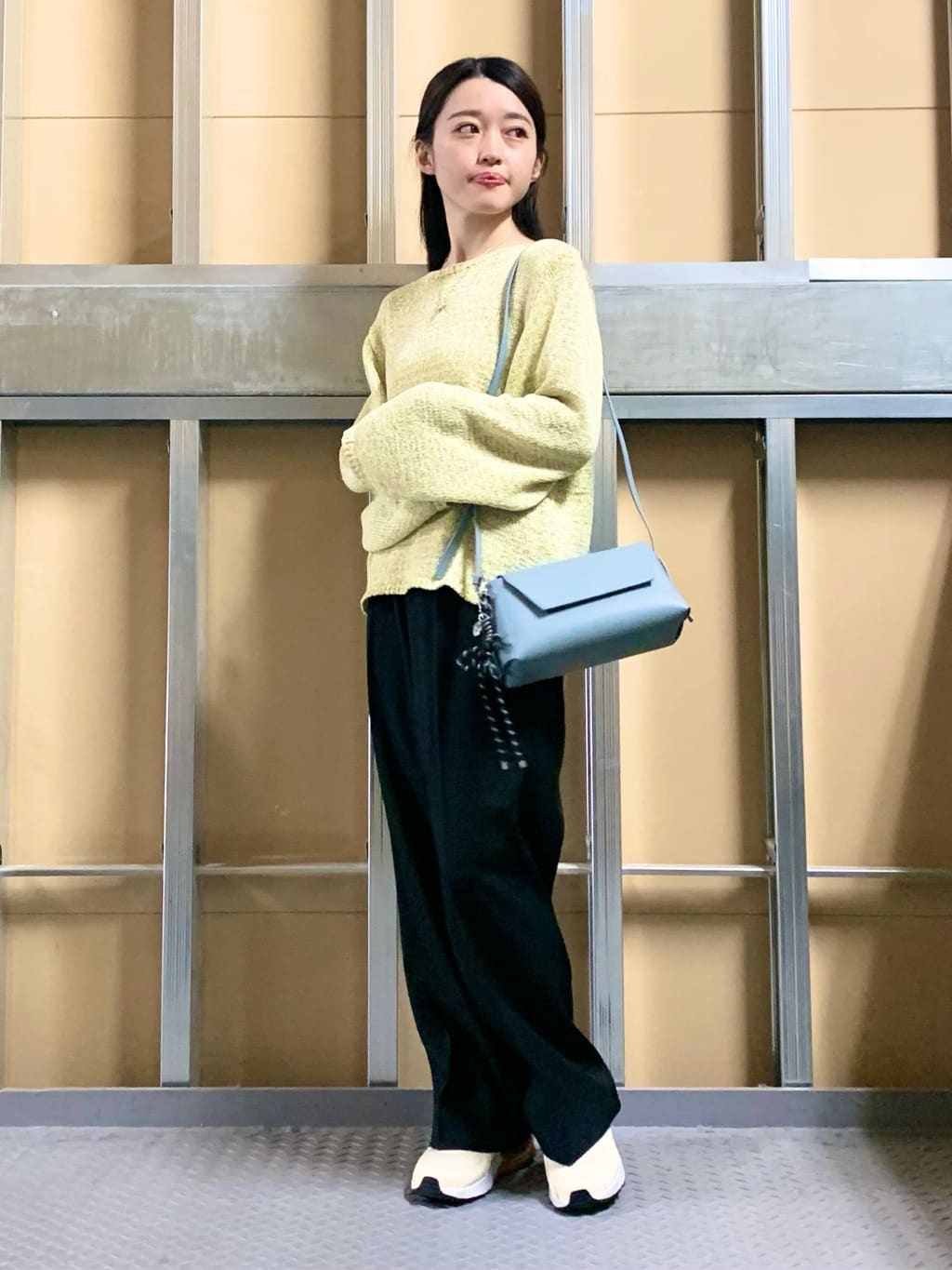 sahoさんの「THE SHOP TK｜MIXカラーで軽やかに テープヤーンニット」を使ったコーディネート