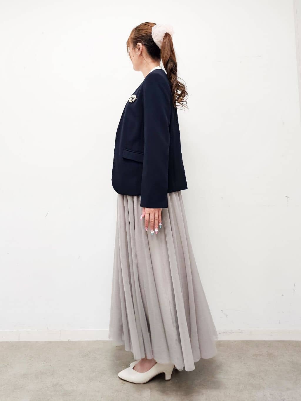 ゆゆさんの「SHOO･LA･RUE｜【洗濯機可/セットアップ可/S-3L】きちんと楽に。カットジョーゼットノーカラージャケット」を使ったコーディネート
