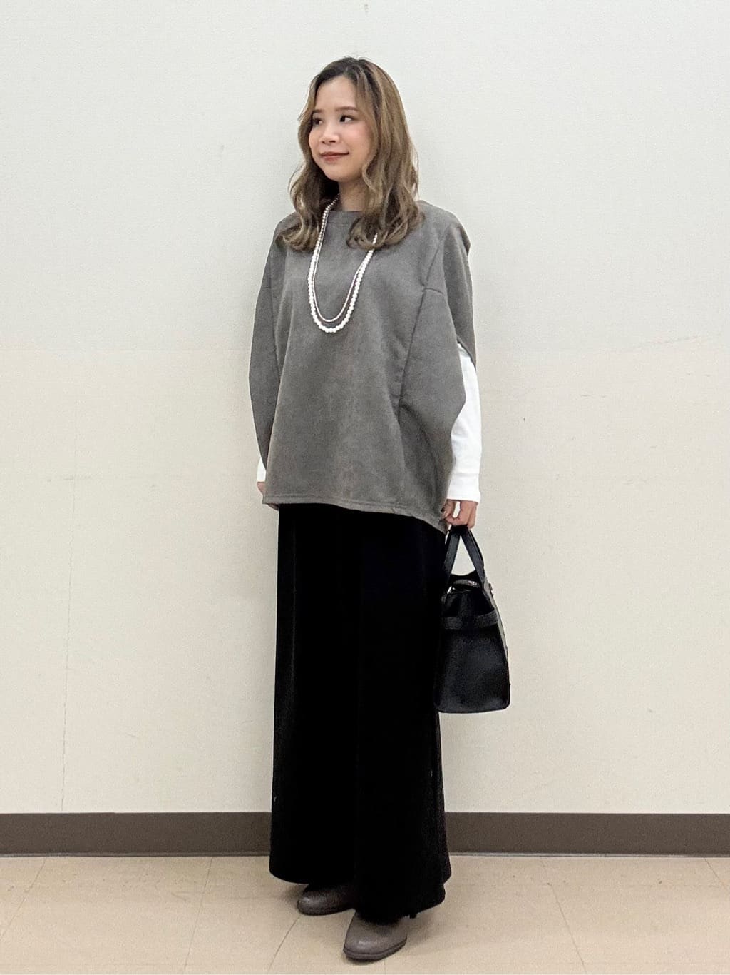 shioさんの「SHOO･LA･RUE｜【撥水/フード取り外し可】自然にくびれる あったかダイヤ柄キルトコート【CIRCRIC】」を使ったコーディネート