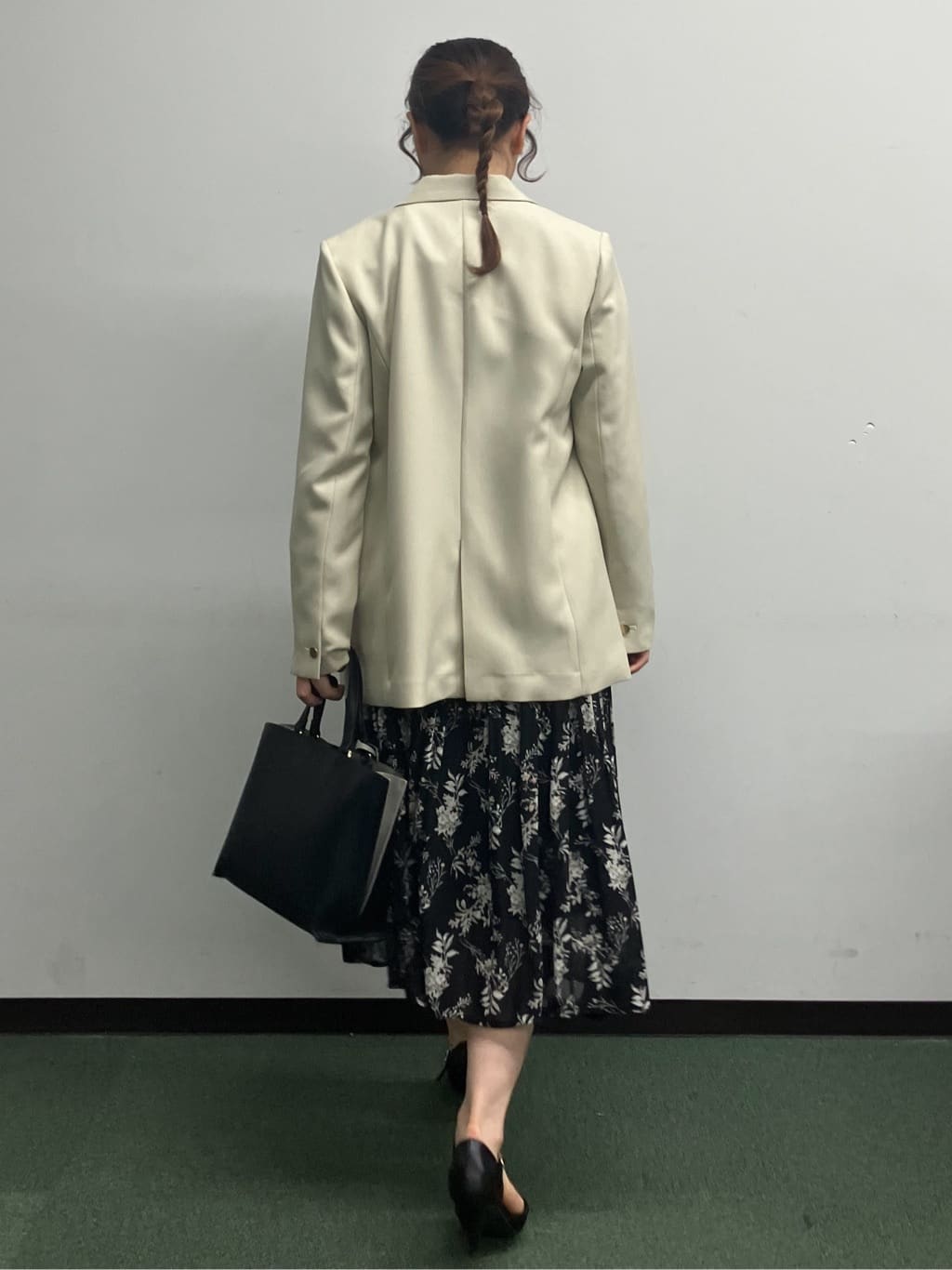 MAYUKIさんの「index｜金ボタンダブルブレストテーラードジャケット／セットアップ対応【洗える】」を使ったコーディネート