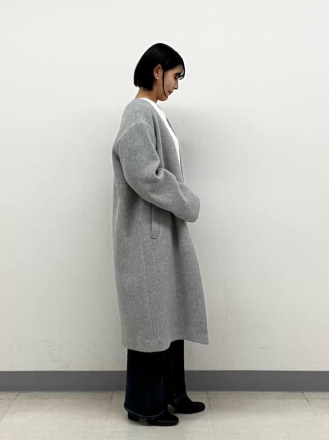 hinanoさんの「INDIVI｜【軽量／ウール混】ライトフォルム ロングコート」を使ったコーディネート