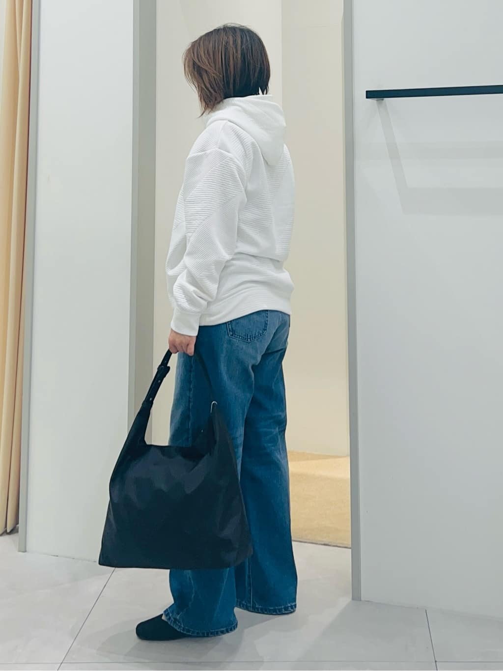 Naruさんの「THE SHOP TK｜【さりげない表情が、品よく映える。】ふくれジャカードパーカ」を使ったコーディネート