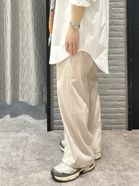ga_riさんの「THE SHOP TK｜ゆったりシルエットで体型カバー ロングシャツ」を使ったコーディネート