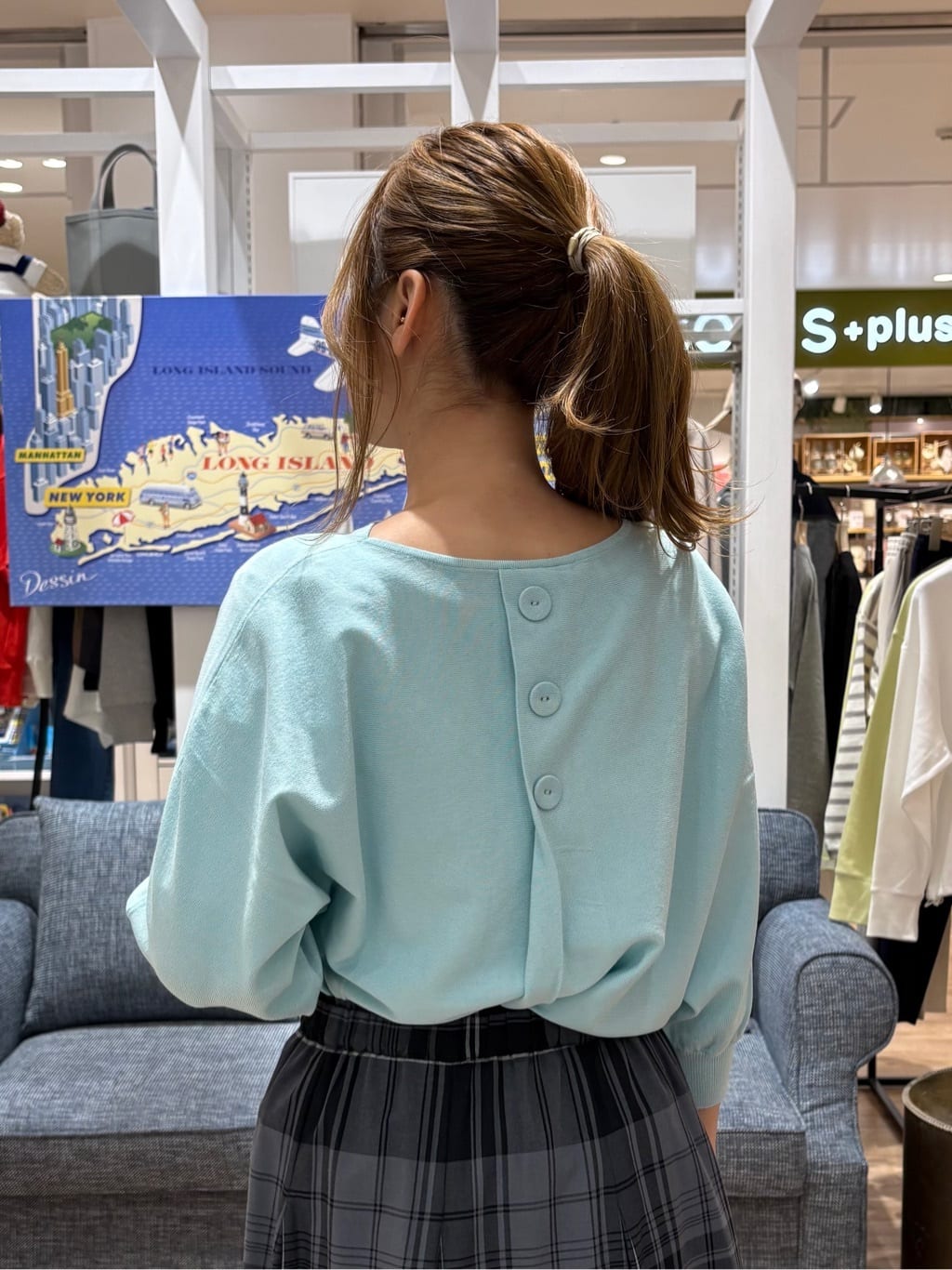 yuinaさんの「Dessin｜【洗える】後ろボタンニットプルオーバー七分袖」を使ったコーディネート