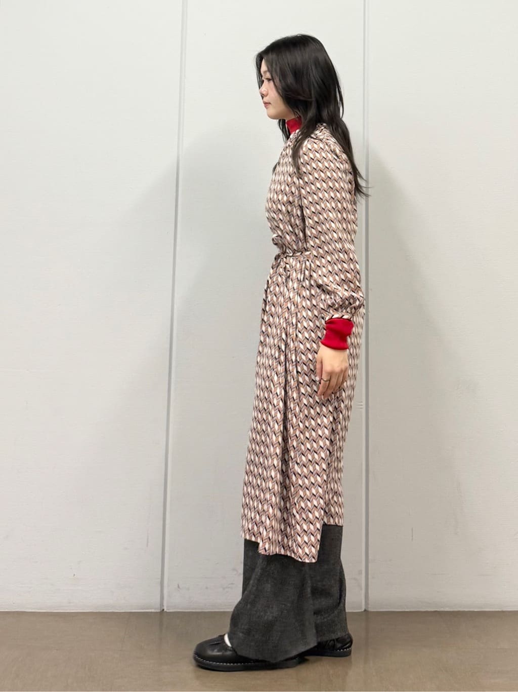 mizukiさんの「INDIVI｜【洗える／毛玉になりにくい】エクストラファインウール リブタートルニット」を使ったコーディネート