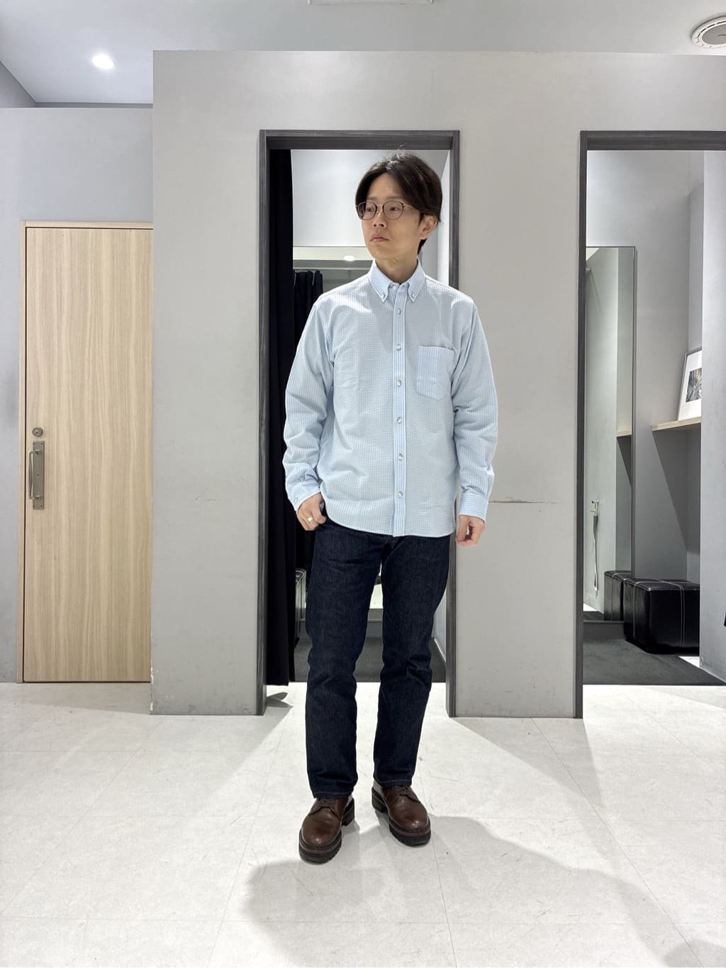 わいずみさんの「TAKEO KIKUCHI｜【ウールカシミヤブレンド】ビーバー調 スタンドカラー コート」を使ったコーディネート