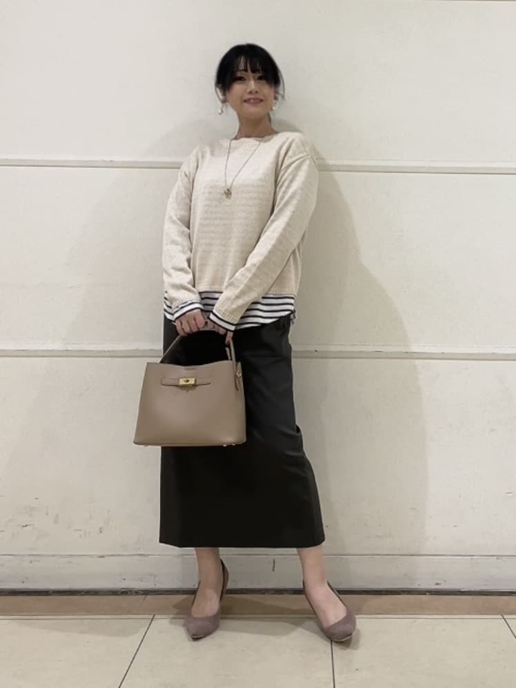 watanabeさんの「UNTITLED｜【洗える/レイヤードTシャツ】ラウンドテールジャージプルオーバー」を使ったコーディネート