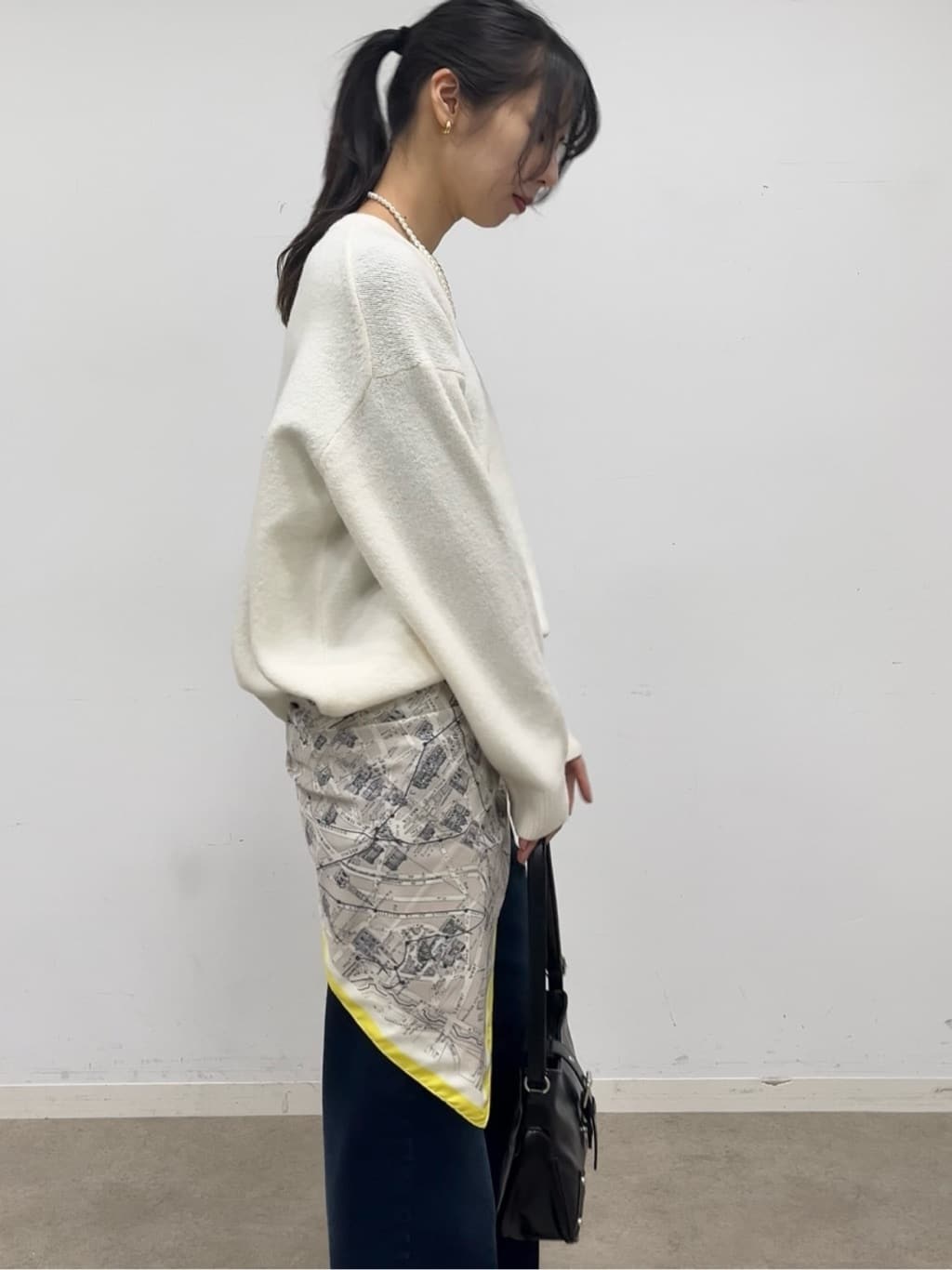 cotaniさんの「SHOO･LA･RUE｜【3WAY】フェイクパールネックレス」を使ったコーディネート