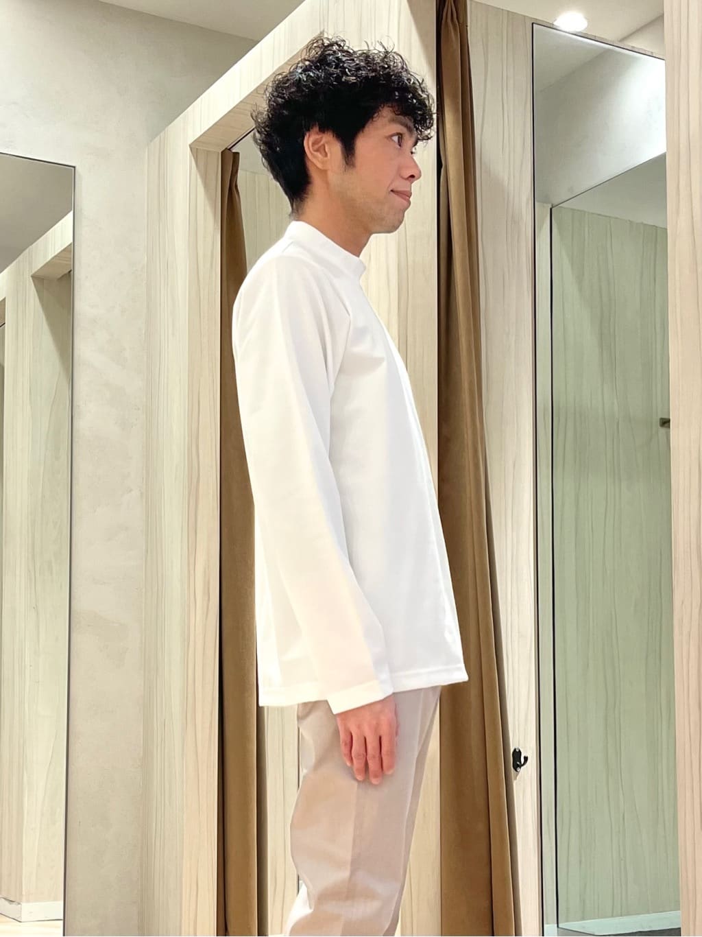 URAさんの「TAKEO KIKUCHI｜【ダウンライナー付き】メランジ ステンカラー コート」を使ったコーディネート