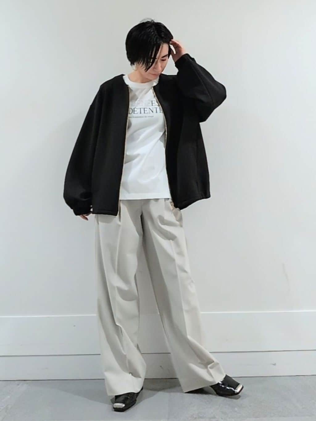 ミズタさんの「UNTITLED｜◆【春アウター/ゆったり】ダンボールジップブルゾン」を使ったコーディネート