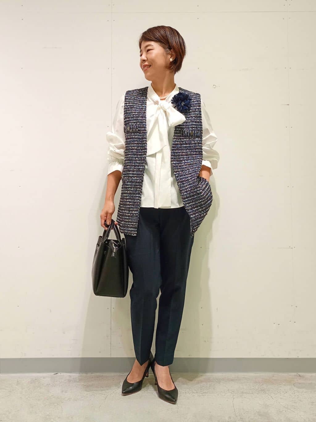 Kさんの「INDIVI｜【2点セット／洗える】ツイードジレ＆ボウタイブラウス」を使ったコーディネート
