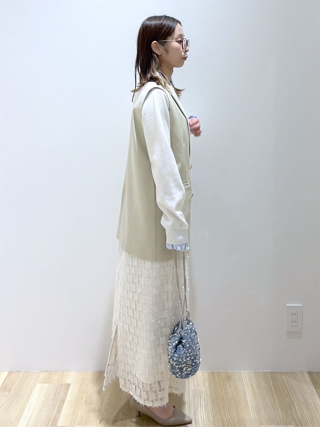 えりさんの「OPAQUE.CLIP｜金ボタンダブルブレストテーラードジレ／セットアップ対応【洗える】《S～LL》」を使ったコーディネート