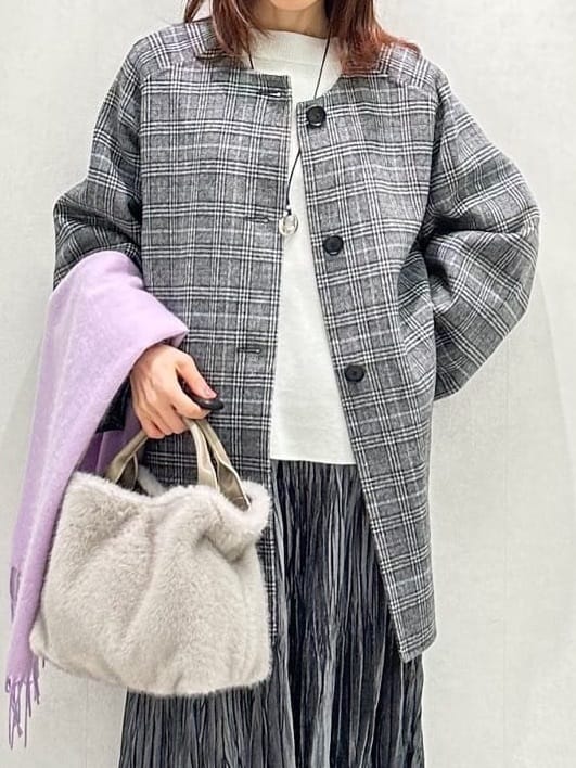 Miwaさんの「UNTITLED｜【きれいめ/洗える】ラメ入りワイドボートネックニット」を使ったコーディネート