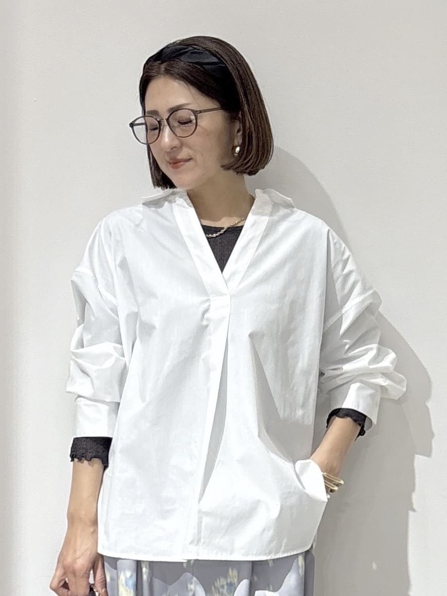 NAKAさんの「OPAQUE.CLIP｜バックシャンスキッパーシャツ【洗濯機OK】」を使ったコーディネート