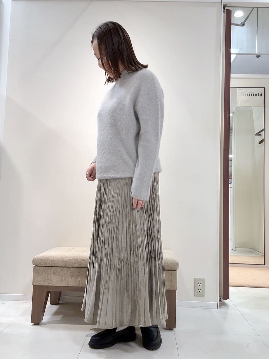 YUIさんの「UNTITLED｜【はっ水機能/フード取り外し可】ミディダウンコート」を使ったコーディネート