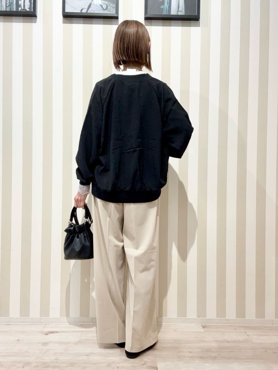 まつこさんの「SHOO･LA･RUE｜【洗濯機可/S-LL】さらっと快適　麻調ゆるリブブルゾン」を使ったコーディネート