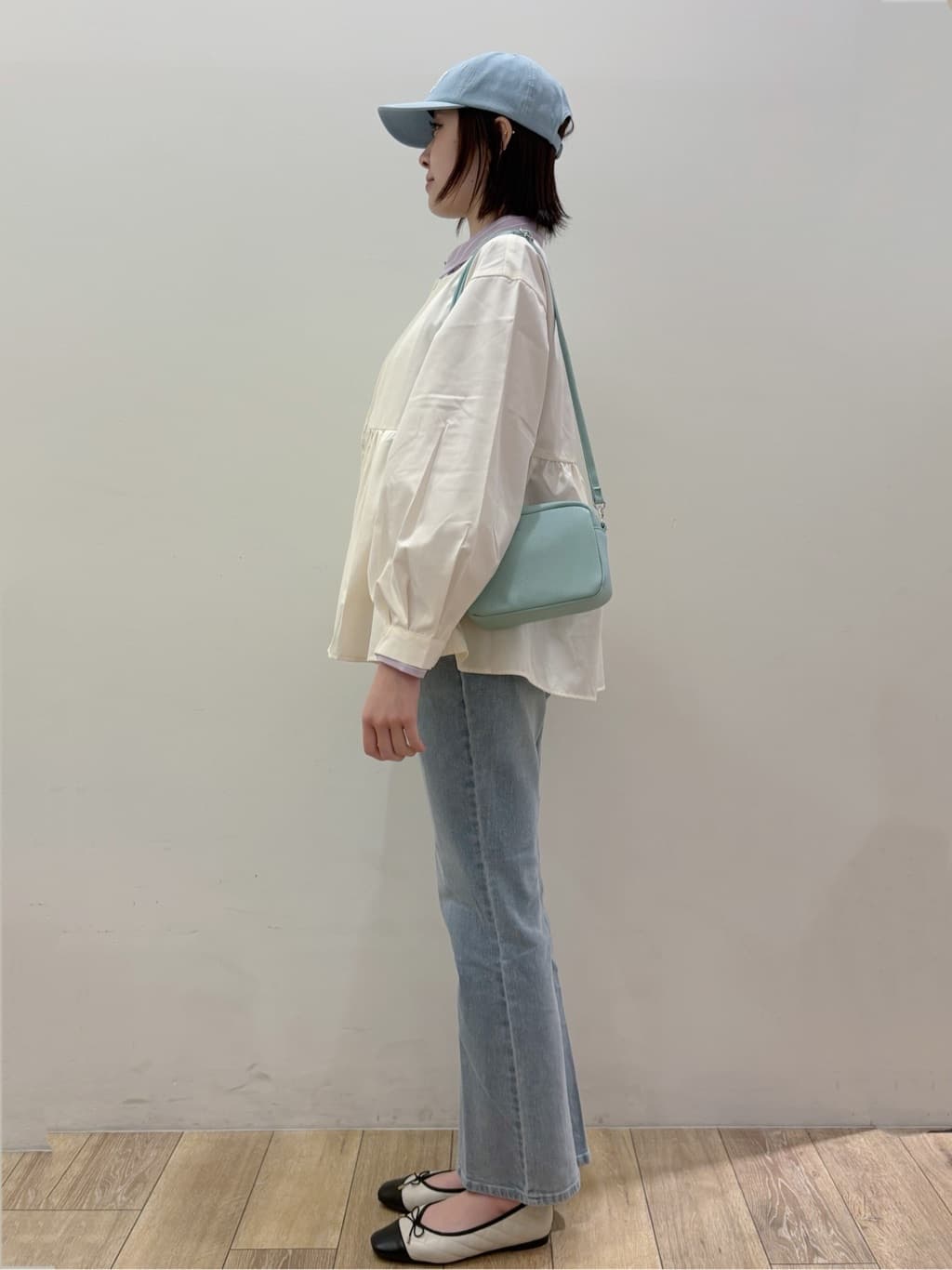 RINさんの「OPAQUE.CLIP｜撥水ノーカラーペプラムブルゾン【洗濯機OK／抗ピル】」を使ったコーディネート