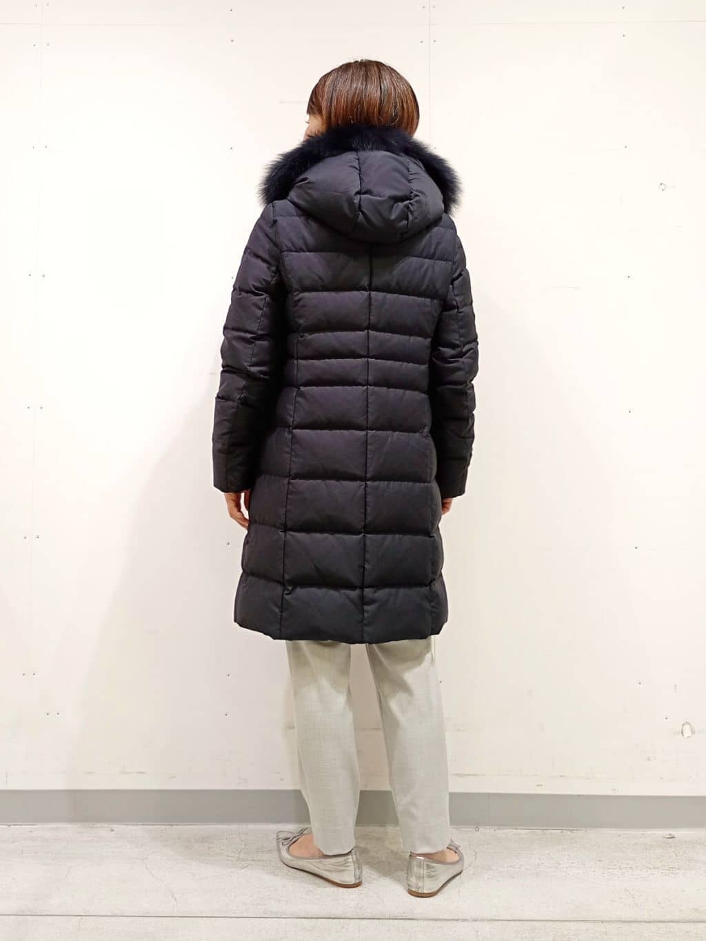 Kさんの「INDIVI｜【名品／撥水／抗菌防臭】ロング丈リサイクルダウンコート」を使ったコーディネート