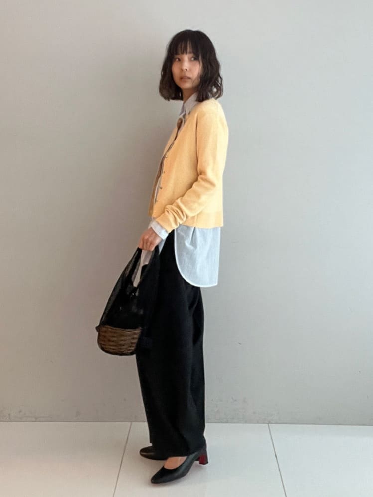 misaさんの「DRESSTERIOR｜◆ウォッシャブルコットンカシミヤカーディガン」を使ったコーディネート
